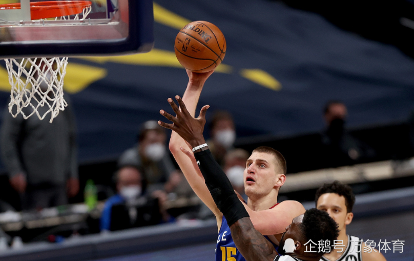  杜兰特关键球太阳末节逆转击败快船队